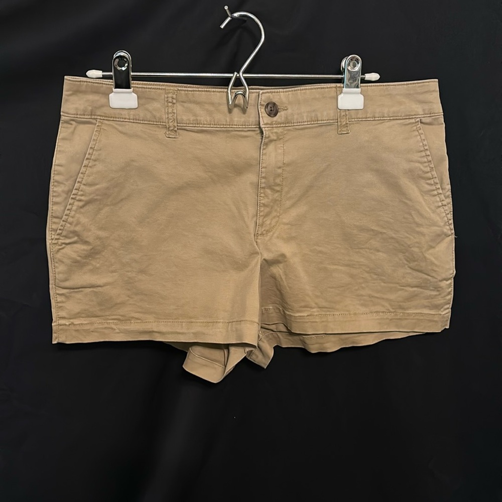 Gap Factory Khaki shorts